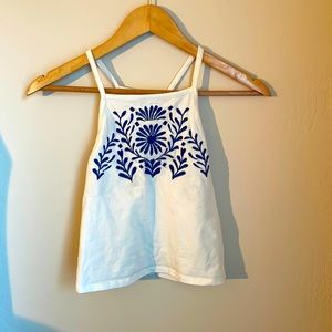 Cute Me to We white crop top for summer